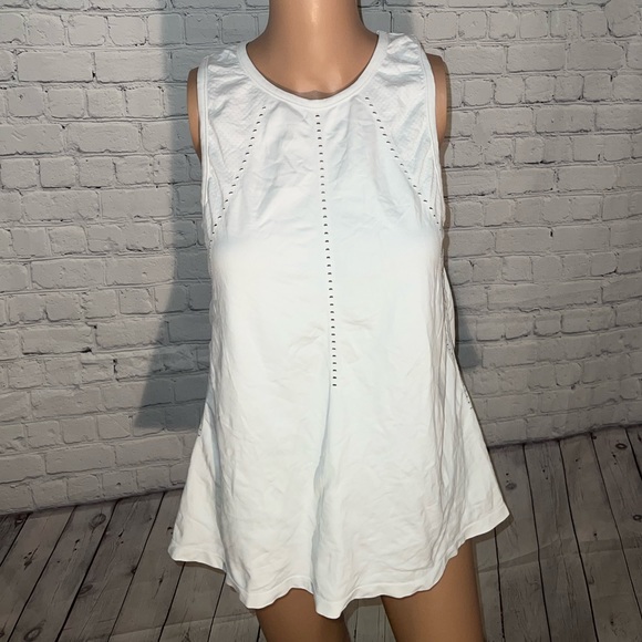 Athleta Tops - Athleta White Tank top size S